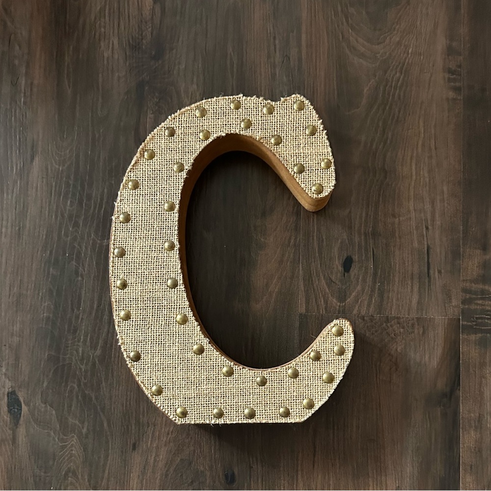 C
